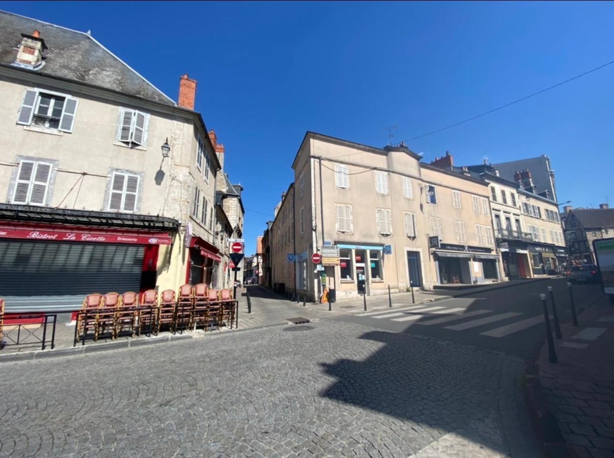 Beau Studio Centre Ville Et Proche Gare Bourges Exterior foto